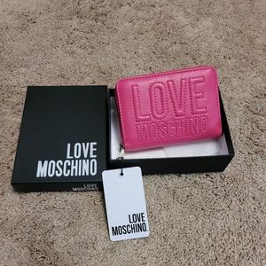 Love moschino wallet